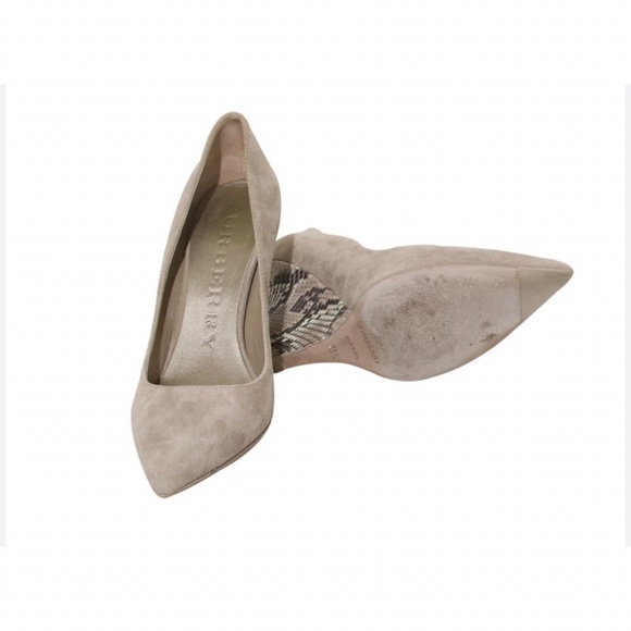 Burberry Hazel Snakeskin Wedge Pump Hee Light Grey Taupe Melange 38.5 EU - Picture 8 of 9